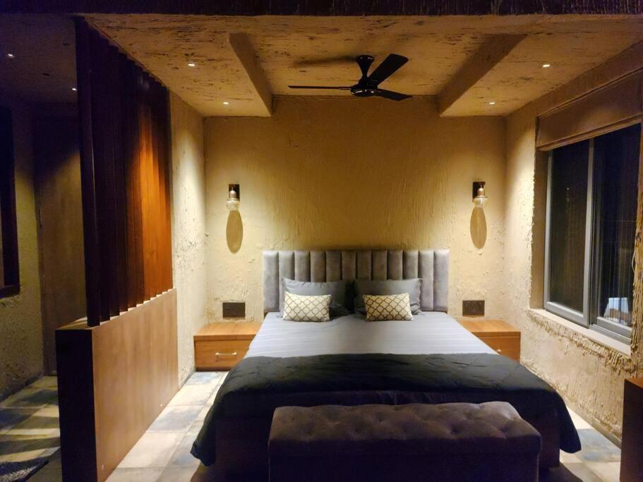 Revanta Studio Flat Kolhapur Ngoại thất bức ảnh